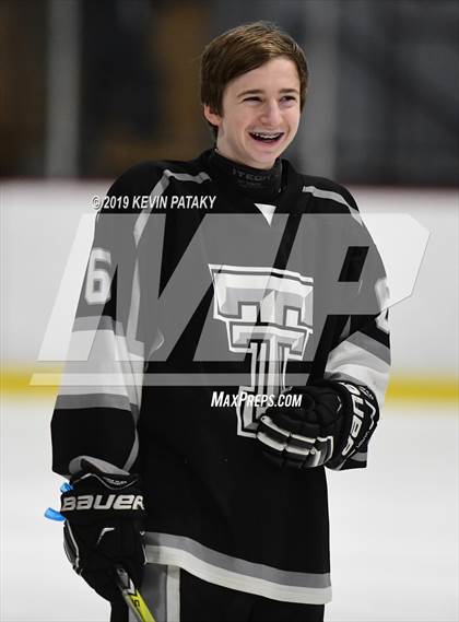 Thumbnail 2 in Tri-Town vs. Newington Co-op (CIAC D3 Qtr Final) photogallery.