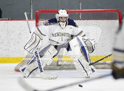 Thumbnail 3 in Tri-Town vs. Newington Co-op (CIAC D3 Qtr Final) photogallery.