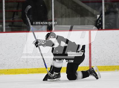 Thumbnail 2 in Tri-Town vs. Newington Co-op (CIAC D3 Qtr Final) photogallery.