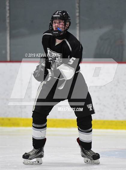 Thumbnail 2 in Tri-Town vs. Newington Co-op (CIAC D3 Qtr Final) photogallery.
