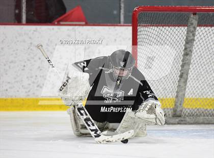 Thumbnail 3 in Tri-Town vs. Newington Co-op (CIAC D3 Qtr Final) photogallery.