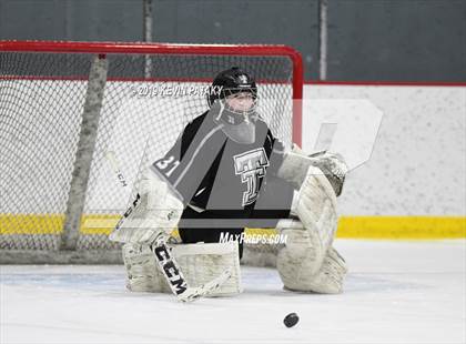 Thumbnail 2 in Tri-Town vs. Newington Co-op (CIAC D3 Qtr Final) photogallery.