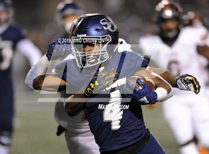 Thumbnail 1 in Central vs. Sierra Canyon (CIF State D1AA Final) photogallery.