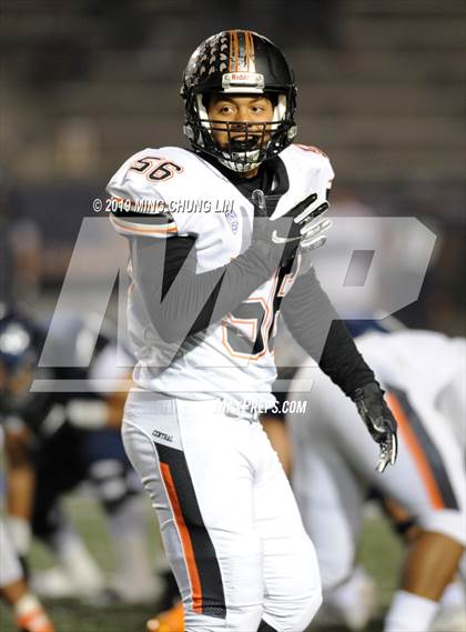 Thumbnail 2 in Central vs. Sierra Canyon (CIF State D1AA Final) photogallery.