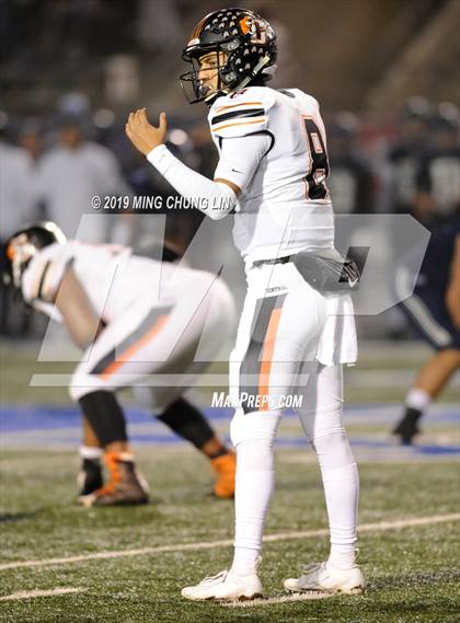 Thumbnail 1 in Central vs. Sierra Canyon (CIF State D1AA Final) photogallery.