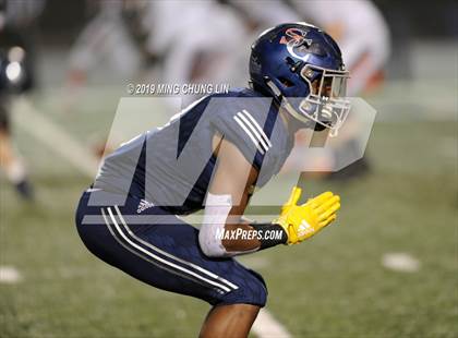 Thumbnail 1 in Central vs. Sierra Canyon (CIF State D1AA Final) photogallery.