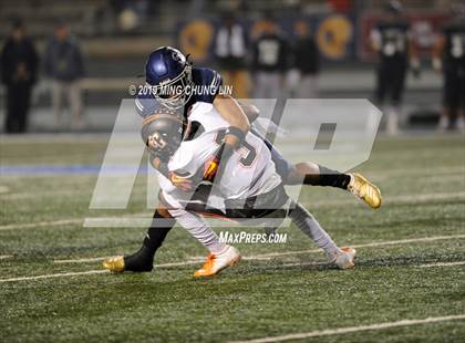 Thumbnail 2 in Central vs. Sierra Canyon (CIF State D1AA Final) photogallery.