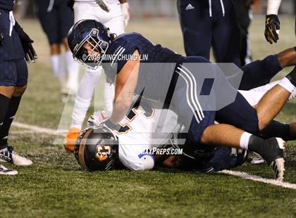 Thumbnail 3 in Central vs. Sierra Canyon (CIF State D1AA Final) photogallery.