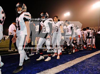 Thumbnail 3 in Central vs. Sierra Canyon (CIF State D1AA Final) photogallery.