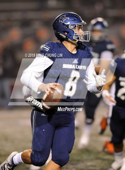 Thumbnail 2 in Central vs. Sierra Canyon (CIF State D1AA Final) photogallery.