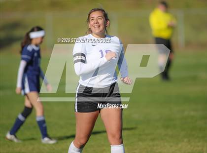 Thumbnail 3 in Escalon vs. Stone Ridge Christian photogallery.
