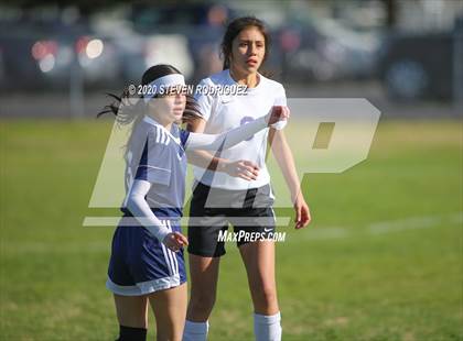 Thumbnail 2 in Escalon vs. Stone Ridge Christian photogallery.