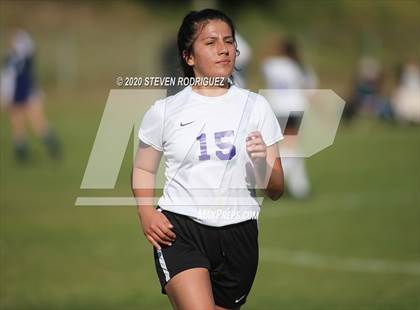 Thumbnail 2 in Escalon vs. Stone Ridge Christian photogallery.