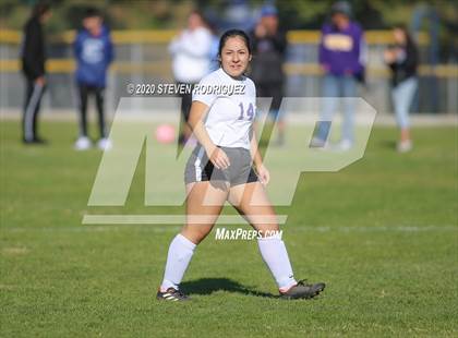 Thumbnail 1 in Escalon vs. Stone Ridge Christian photogallery.