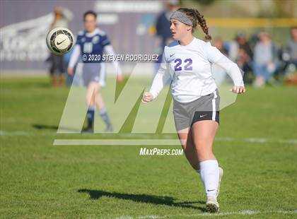 Thumbnail 3 in Escalon vs. Stone Ridge Christian photogallery.