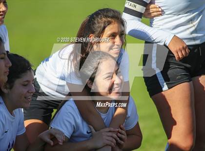Thumbnail 3 in Escalon vs. Stone Ridge Christian photogallery.