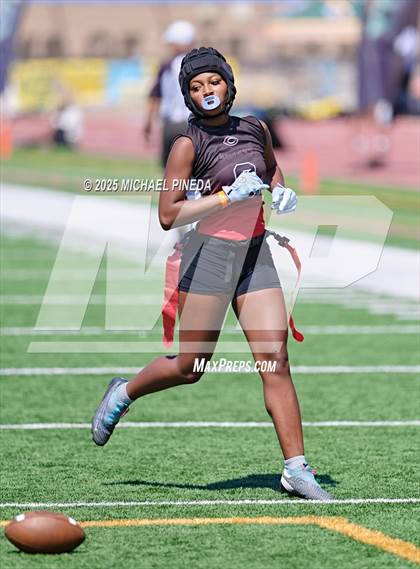 Thumbnail 3 in Corona del Mar vs. Centennial (El Toro HS Tournament) photogallery.