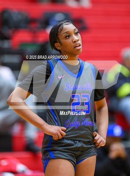 Thumbnail 2 in Statesville vs Community School of Davidson (North Iredell Holiday Classic) photogallery.