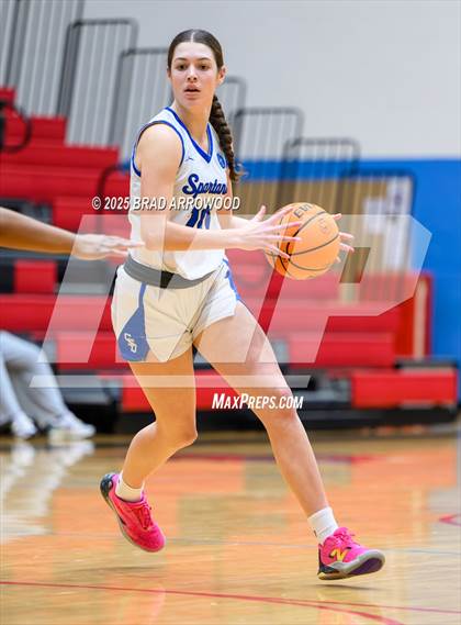 Thumbnail 3 in Statesville vs Community School of Davidson (North Iredell Holiday Classic) photogallery.