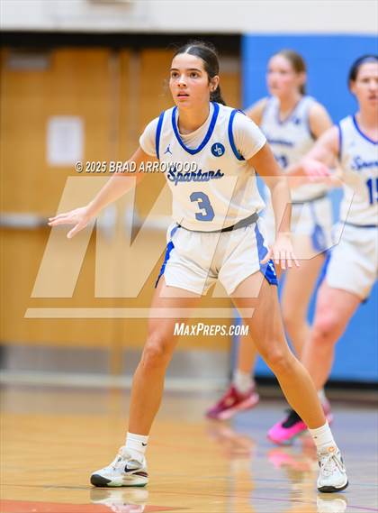 Thumbnail 3 in Statesville vs Community School of Davidson (North Iredell Holiday Classic) photogallery.
