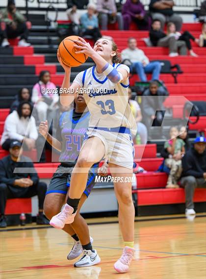 Thumbnail 3 in Statesville vs Community School of Davidson (North Iredell Holiday Classic) photogallery.
