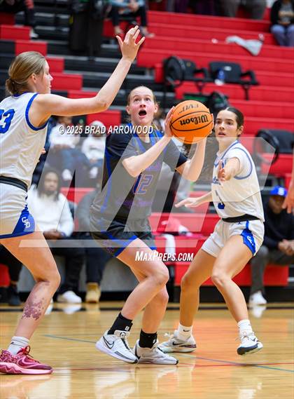 Thumbnail 2 in Statesville vs Community School of Davidson (North Iredell Holiday Classic) photogallery.