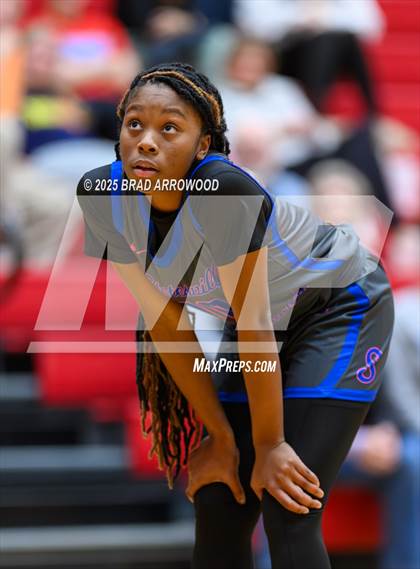 Thumbnail 1 in Statesville vs Community School of Davidson (North Iredell Holiday Classic) photogallery.