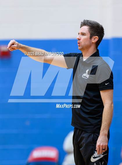 Thumbnail 2 in Statesville vs Community School of Davidson (North Iredell Holiday Classic) photogallery.