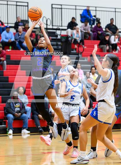 Thumbnail 2 in Statesville vs Community School of Davidson (North Iredell Holiday Classic) photogallery.