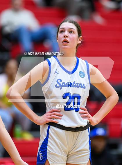 Thumbnail 2 in Statesville vs Community School of Davidson (North Iredell Holiday Classic) photogallery.