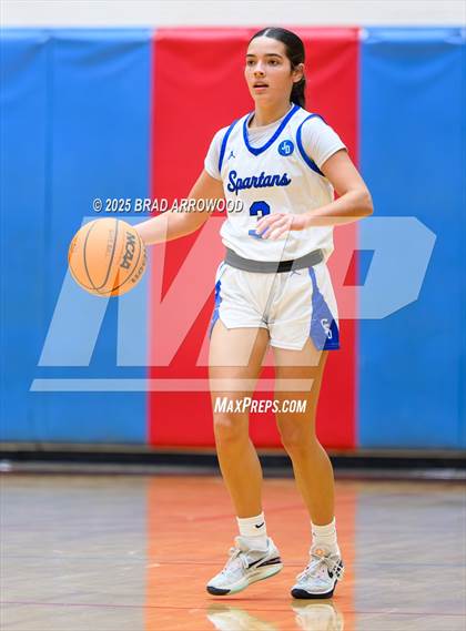 Thumbnail 1 in Statesville vs Community School of Davidson (North Iredell Holiday Classic) photogallery.
