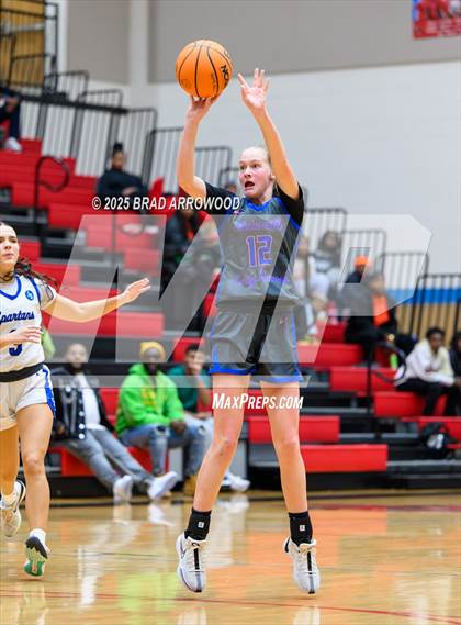 Thumbnail 3 in Statesville vs Community School of Davidson (North Iredell Holiday Classic) photogallery.