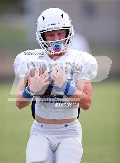 Thumbnail 2 in Peaster vs Chico (Scrimmage) photogallery.