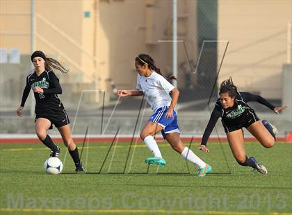 Thumbnail 3 in Bishop Amat vs. Granada Hills (San Pedro Tournament) photogallery.