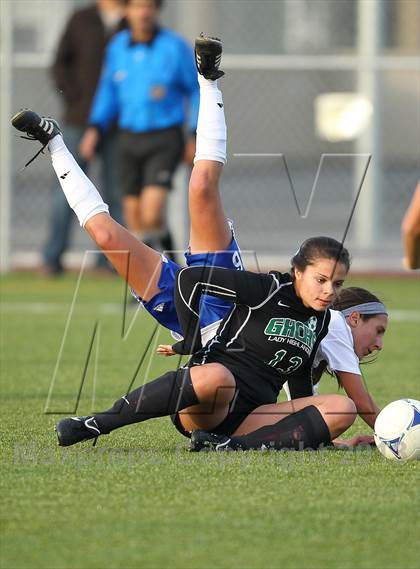 Thumbnail 1 in Bishop Amat vs. Granada Hills (San Pedro Tournament) photogallery.