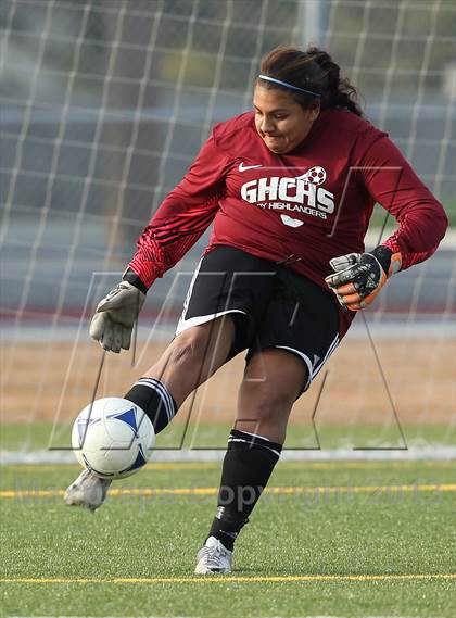 Thumbnail 3 in Bishop Amat vs. Granada Hills (San Pedro Tournament) photogallery.