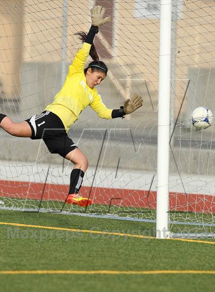 Thumbnail 2 in Bishop Amat vs. Granada Hills (San Pedro Tournament) photogallery.