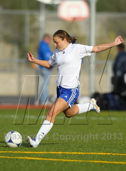 Thumbnail 3 in Bishop Amat vs. Granada Hills (San Pedro Tournament) photogallery.