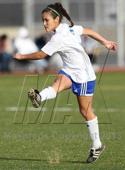 Thumbnail 3 in Bishop Amat vs. Granada Hills (San Pedro Tournament) photogallery.