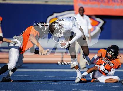 Thumbnail 3 in Crespi @  Chaminade photogallery.