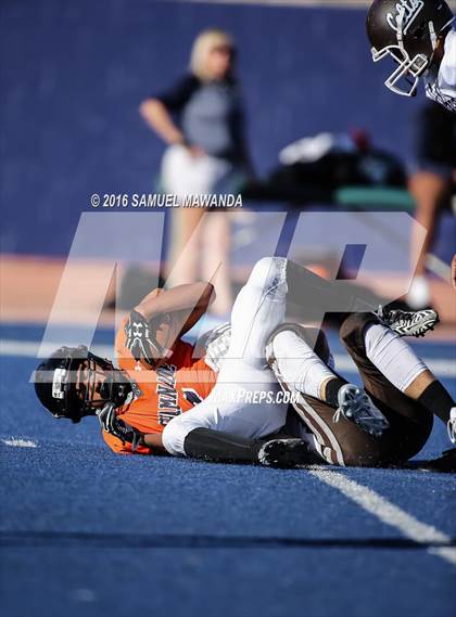 Thumbnail 2 in Crespi @  Chaminade photogallery.