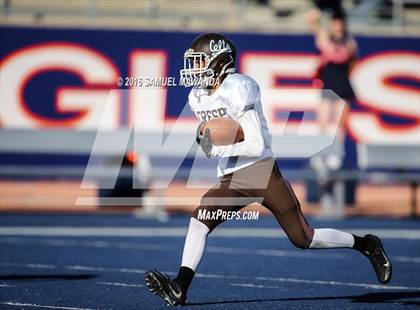 Thumbnail 2 in Crespi @  Chaminade photogallery.