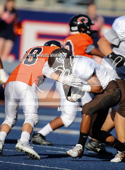 Thumbnail 2 in Crespi @  Chaminade photogallery.