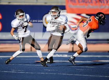 Thumbnail 2 in Crespi @  Chaminade photogallery.