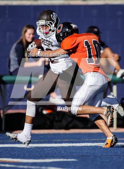 Thumbnail 3 in Crespi @  Chaminade photogallery.