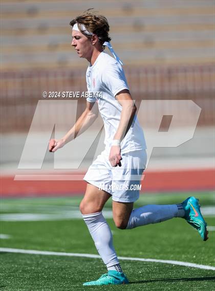 Thumbnail 1 in Regis Jesuit @ Arapahoe photogallery.