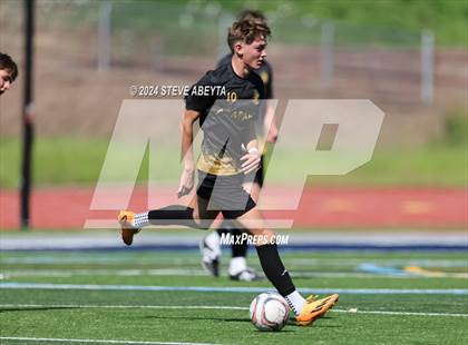 Thumbnail 2 in Regis Jesuit @ Arapahoe photogallery.