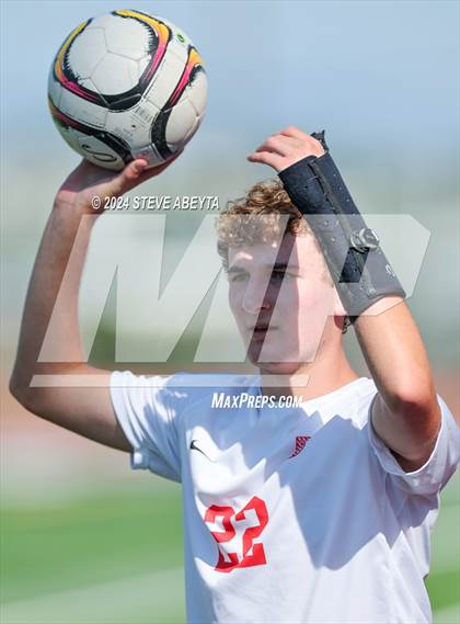 Thumbnail 1 in Regis Jesuit @ Arapahoe photogallery.
