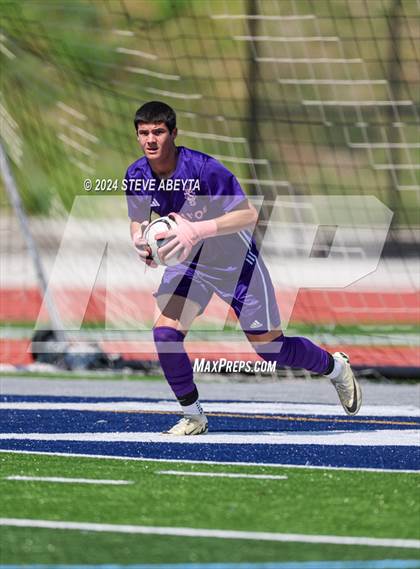 Thumbnail 1 in Regis Jesuit @ Arapahoe photogallery.