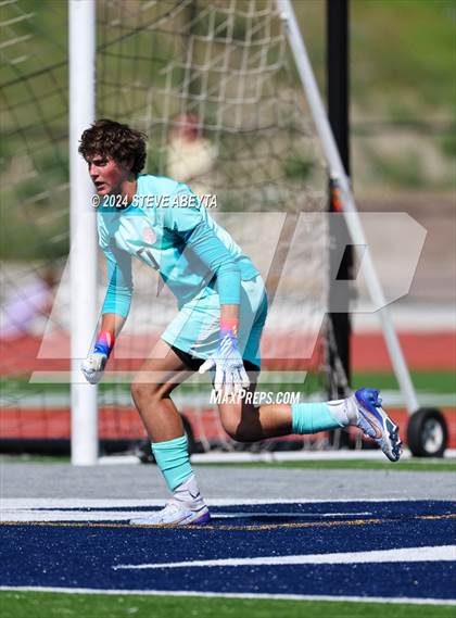 Thumbnail 1 in Regis Jesuit @ Arapahoe photogallery.